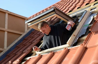 Pose de fenêtres de toit Velux à Nully